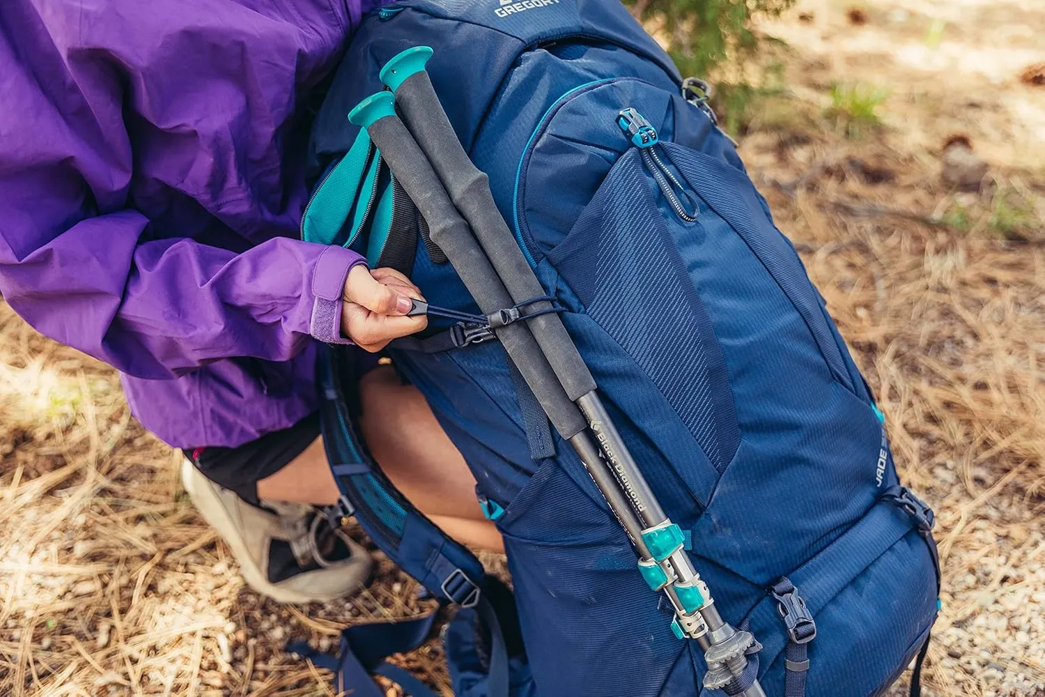 Gregory Jade 53L Women's Day Hiking Backpack, Ventilated Backpanel, Built-In Hydration Attachment for Bladder (Reservoir Not Included), Extra Small/Small, Midnight Navy