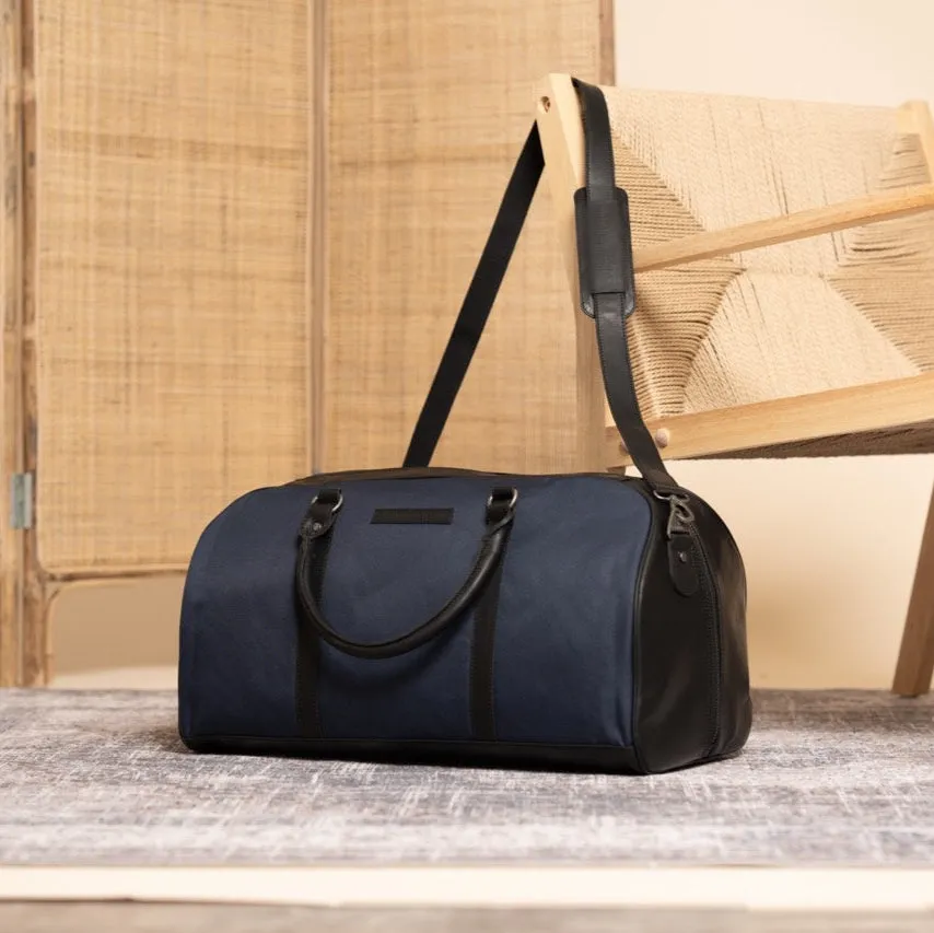 Leather Weekend Bag Navy Tornio