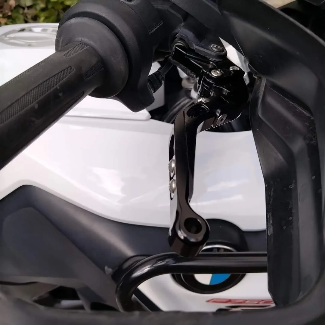 Retractable Foldable Brake Lever Clutch Lever for Triumph Speed Twin 900 Trident 660 Daytona 660 2021-2025, CNC Aluminum Alloy Made (Black)